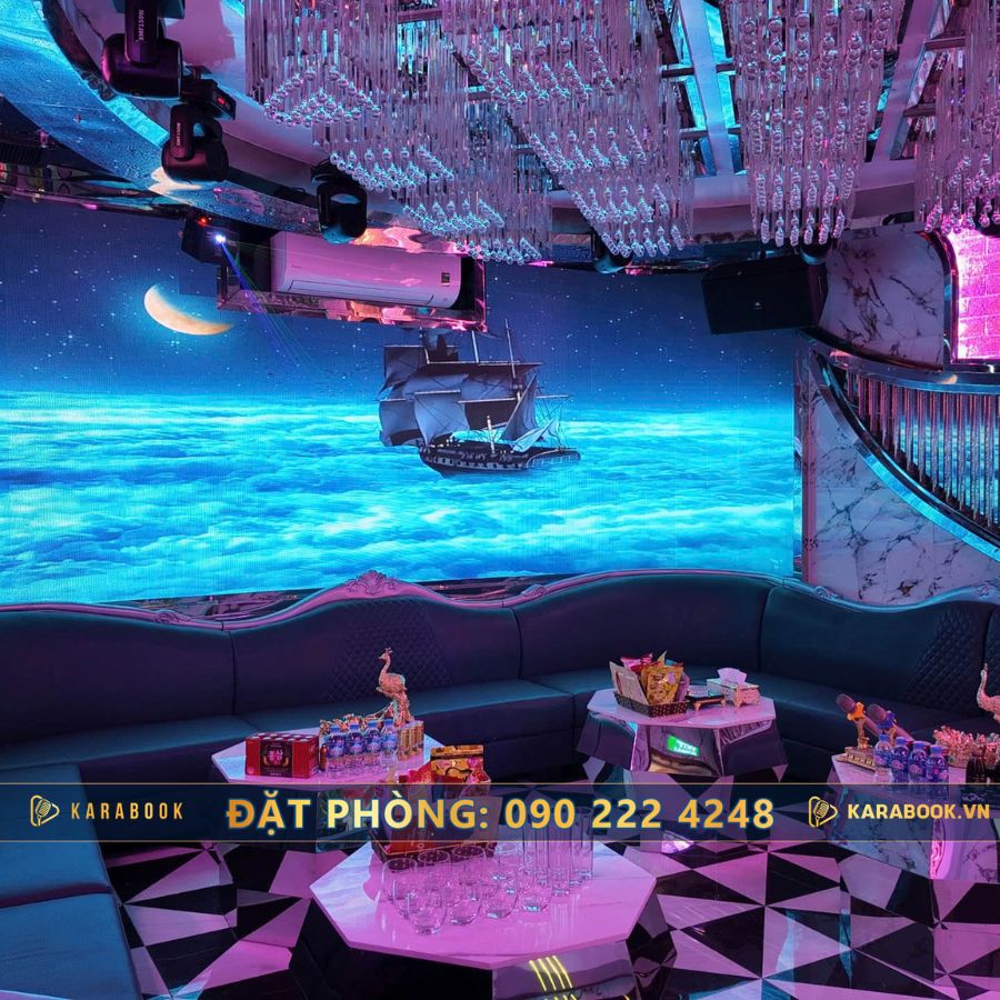 Karaoke-Royal-Club